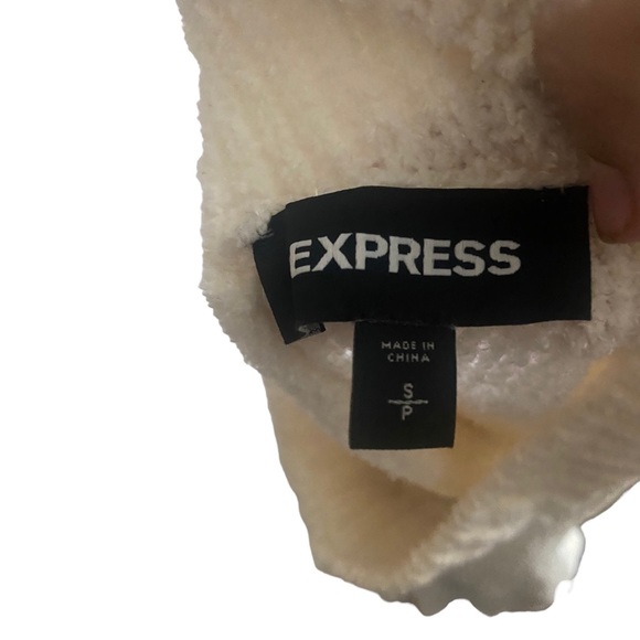 Express | Womens Cream Super soft open back turtle neck sweater size SP - Picture 4 of 7